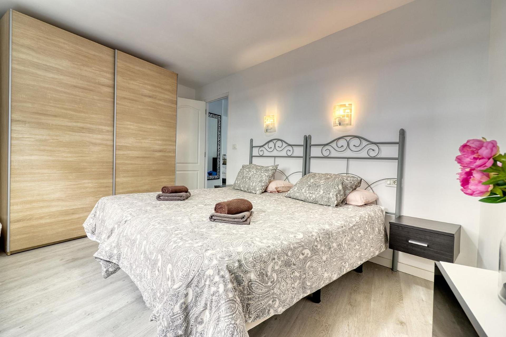 Central Modern Apartment With Private Parking & Ocean View & Coffee Corner Icod De Los Vinos Extérieur photo