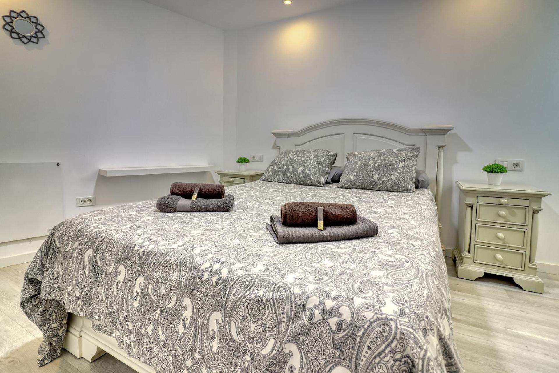 Central Modern Apartment With Private Parking & Ocean View & Coffee Corner Icod De Los Vinos Extérieur photo